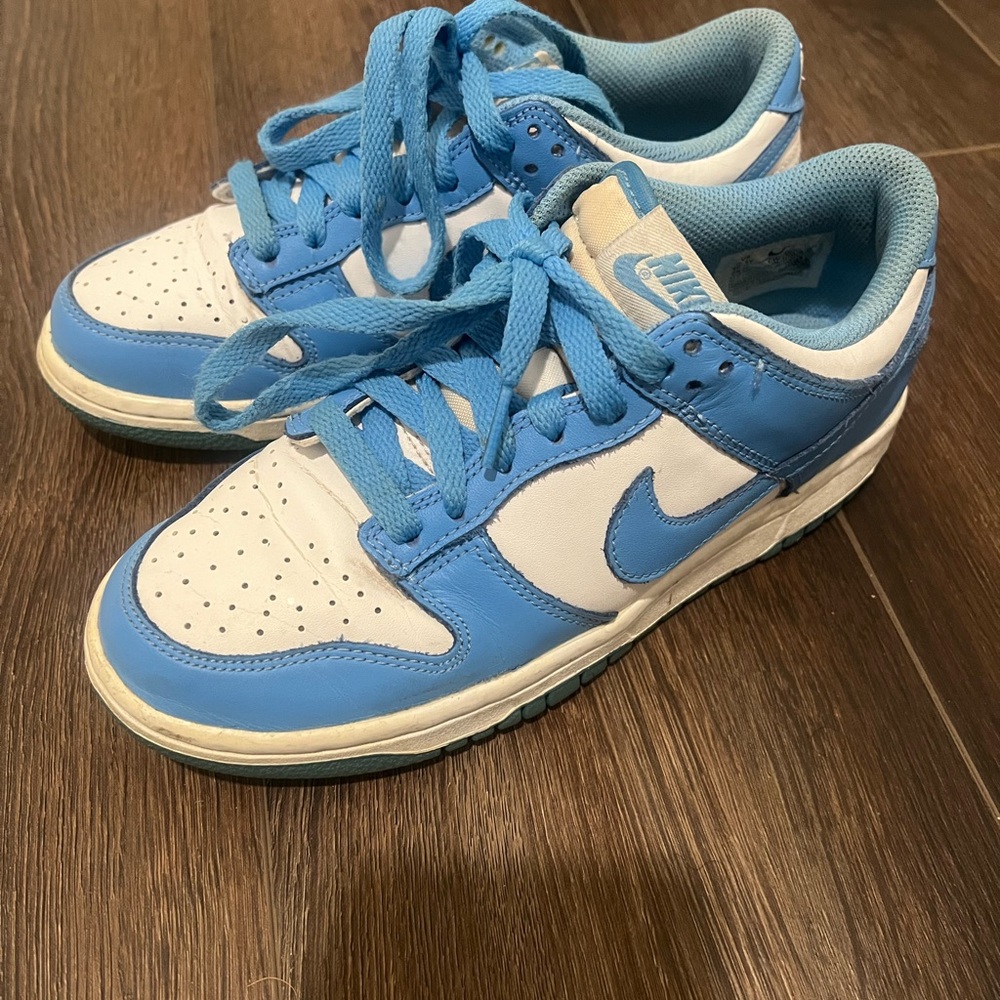 (SOLD) Nike Dunk Low Retro “University Blue”